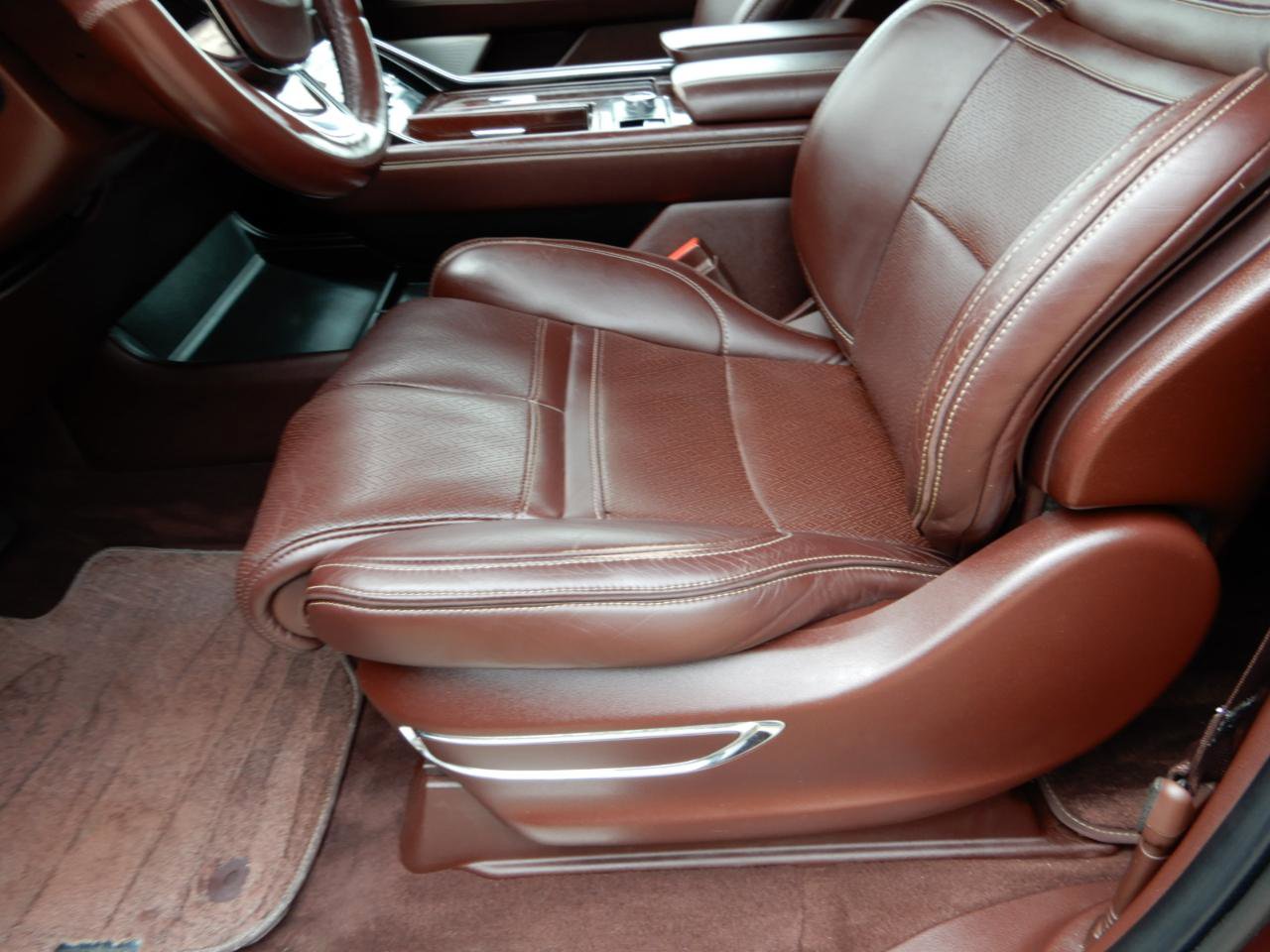 Used 2018 Lincoln Navigator Black Label image 13