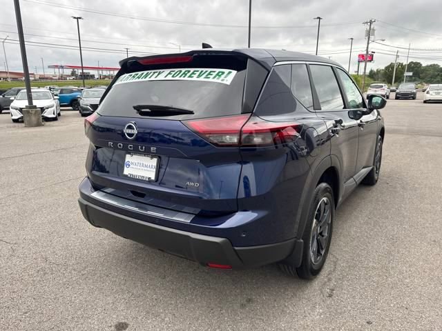 New 2026 Nissan Rogue SV image 5