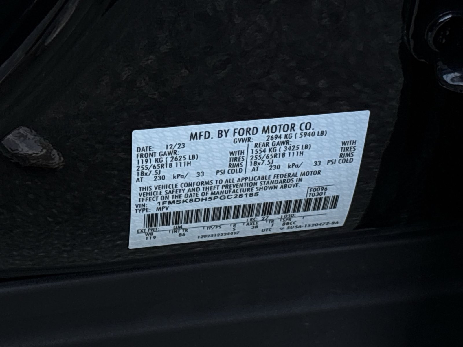 Used 2023 Ford Explorer XLT AWD/4WD image 31