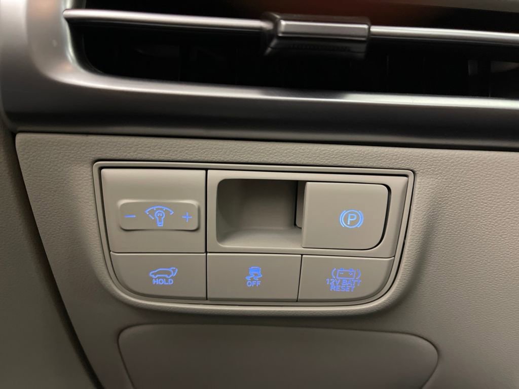 Certified 2025 Hyundai Tucson Blue image 30