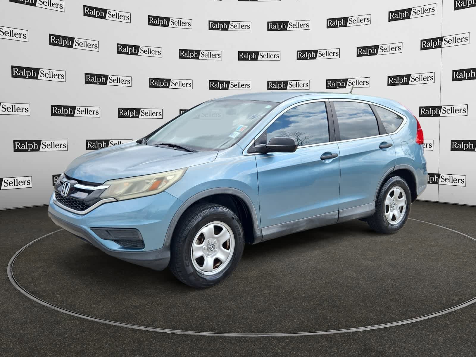 Used 2015 Honda CR-V LX image 2