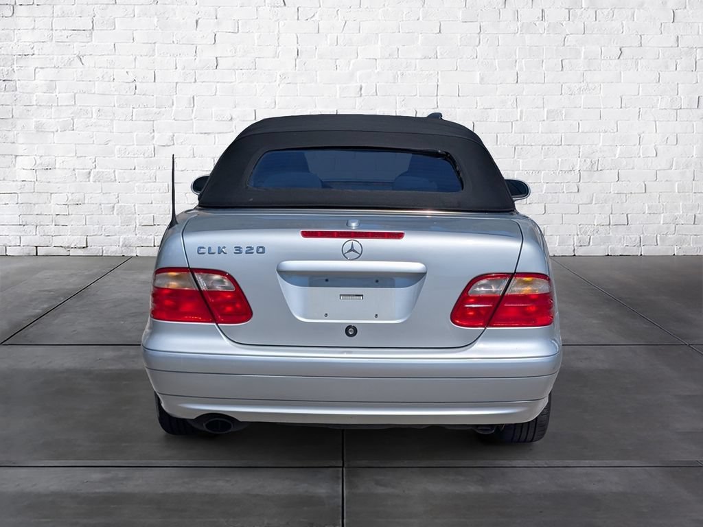 Used 2000 Mercedes-Benz CLK 320 Cabriolet image 6