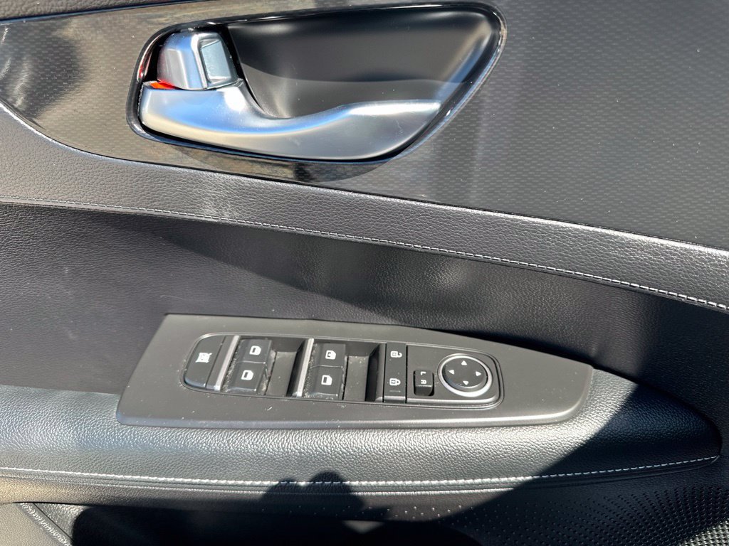 Used 2023 Kia Forte GT-Line w/ GT-Line Premium Package FWD image 40