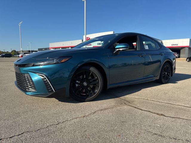 New 2026 Toyota Camry SE w/ Convenience Package
