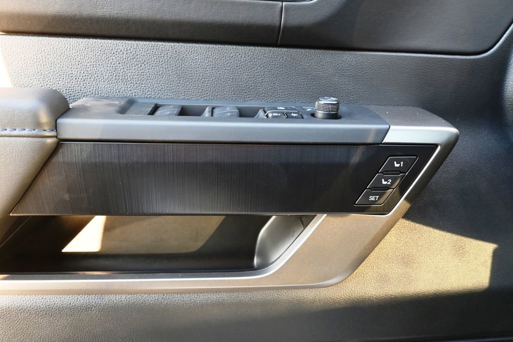 New 2026 Toyota Tundra Platinum AWD/4WD image 24
