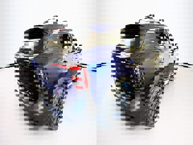 New 2026 Nissan Kicks SR w/ SR Premium Package image 5