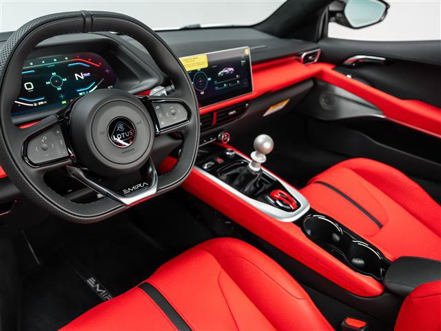 Used 2025 Lotus Emira RWD image 18