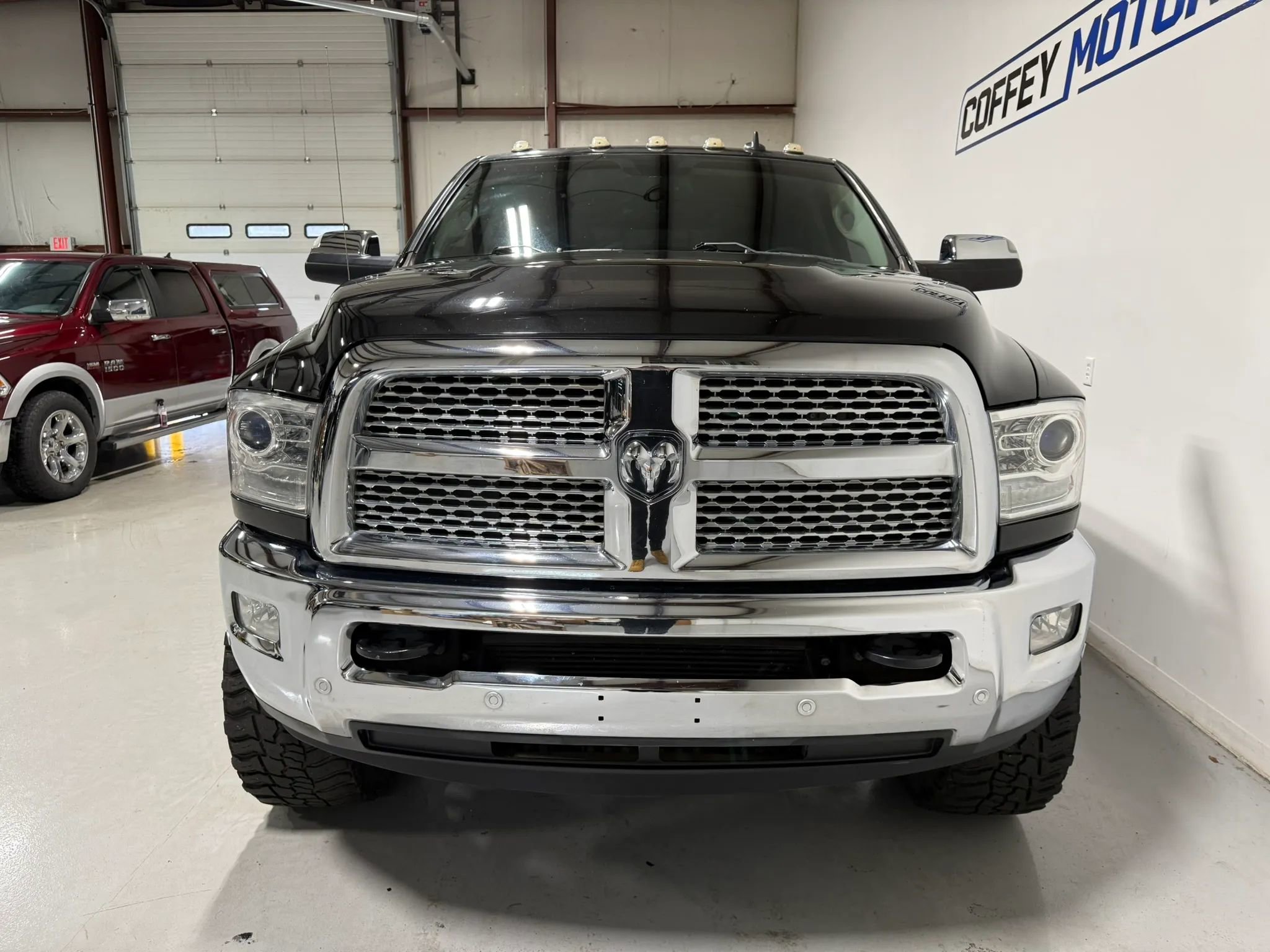 Used 2018 RAM 2500 Laramie image 9