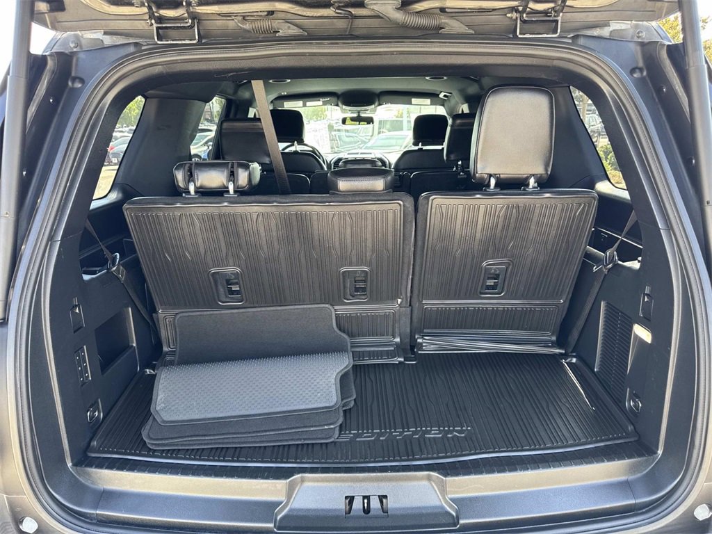 Used 2021 Ford Expedition Limited image 24