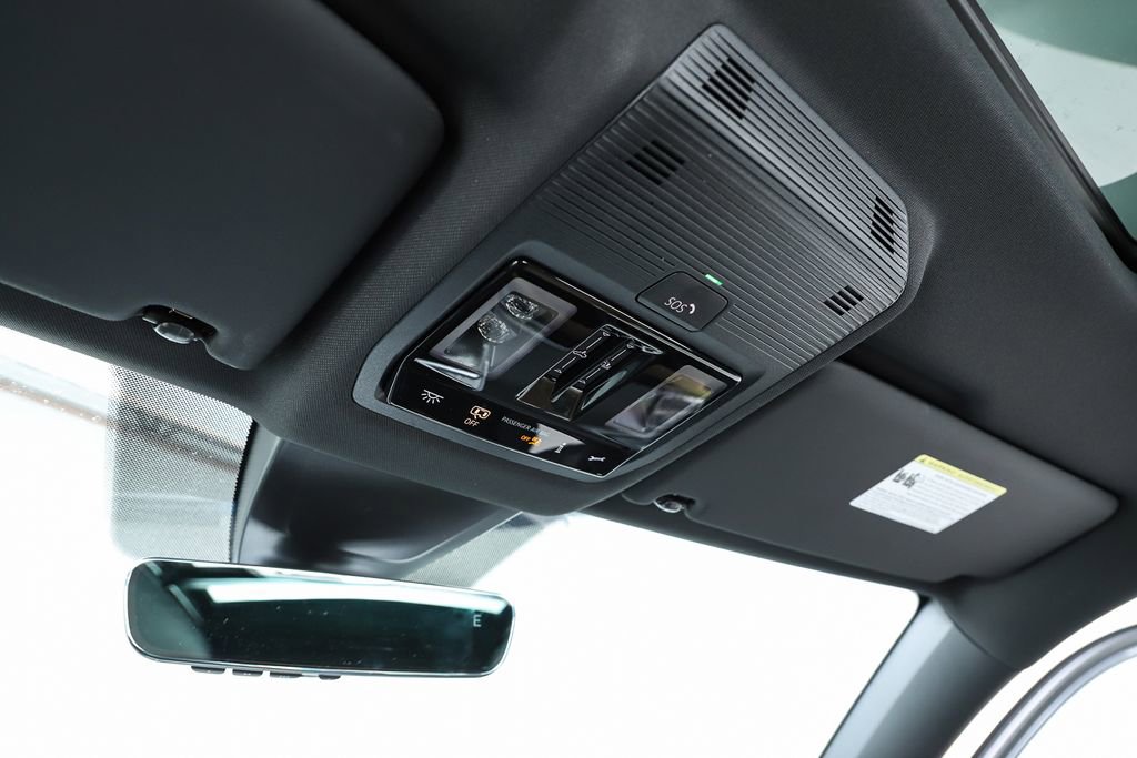 New 2026 Volkswagen Atlas Cross Sport SE image 65