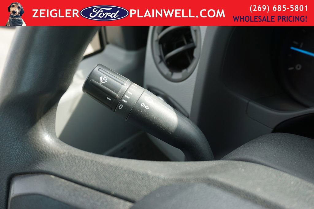 Used 2024 Ford E-450 and Econoline 450 Super Duty RWD image 19