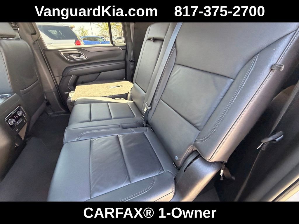 Used 2024 Chevrolet Suburban LT image 24
