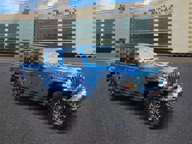 Used 2024 Jeep Gladiator Mojave