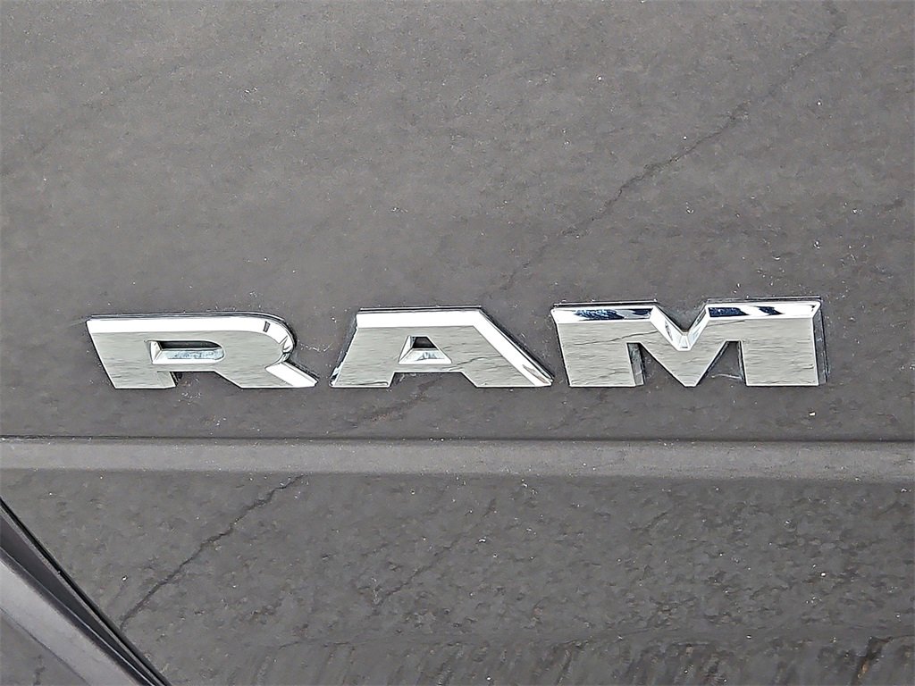 Used 2024 RAM 3500 Limited image 16