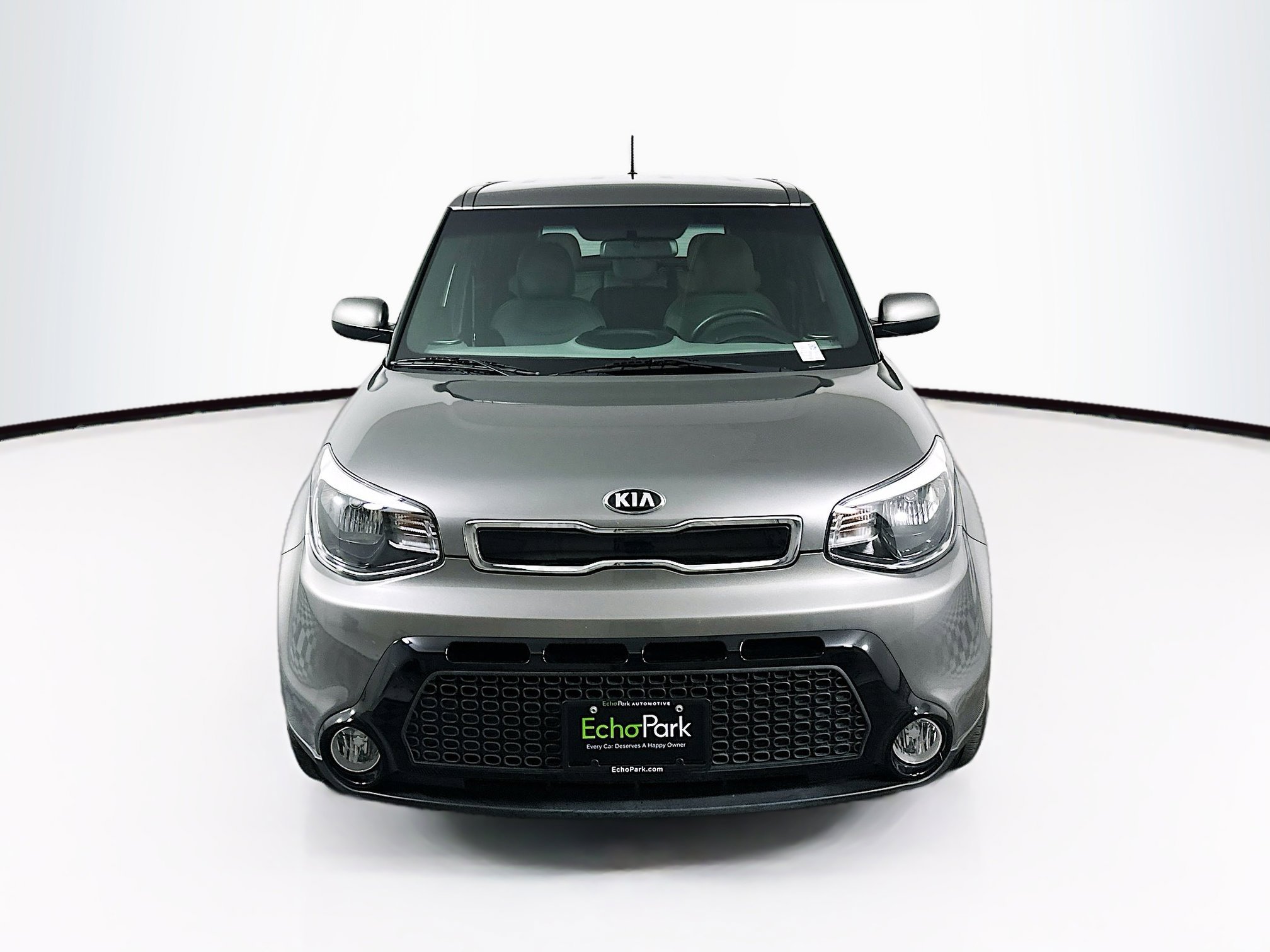 Used 2016 Kia Soul + image 2