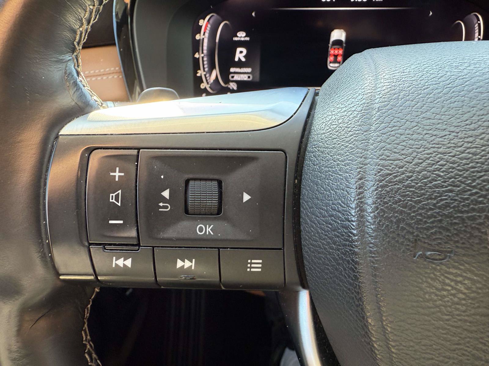 Used 2022 INFINITI QX60 Sensory w/ Vision Package AWD/4WD image 26