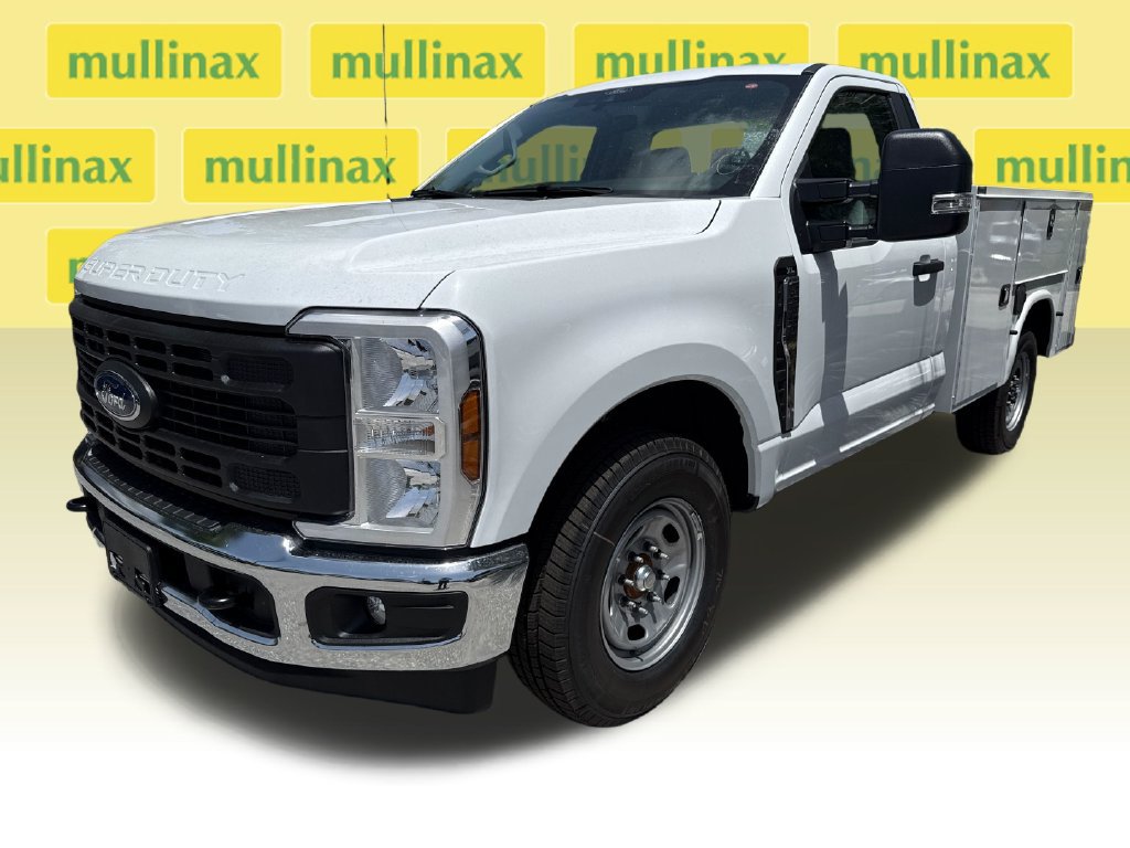 New 2026 Ford F250 XL w/ XL Chrome Package RWD image 16