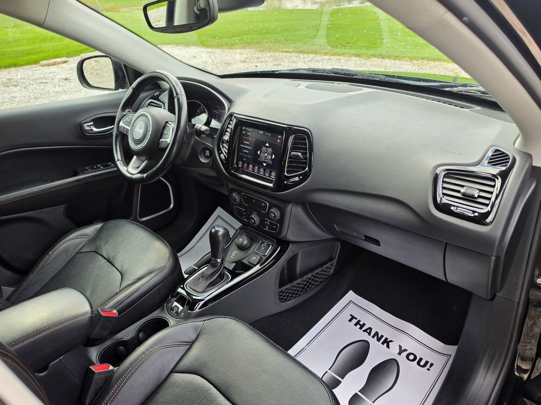 Used 2020 Jeep Compass Limited AWD/4WD image 19