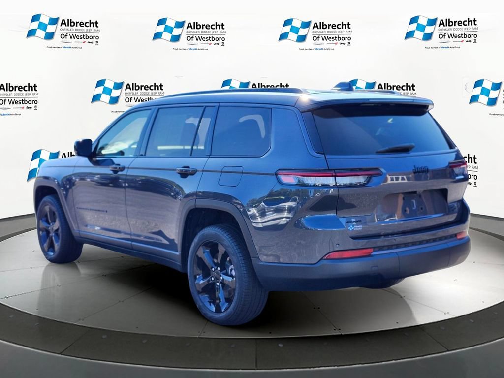 Used 2026 Jeep Grand Cherokee L Limited w/ Limited Altitude Package AWD/4WD image 3