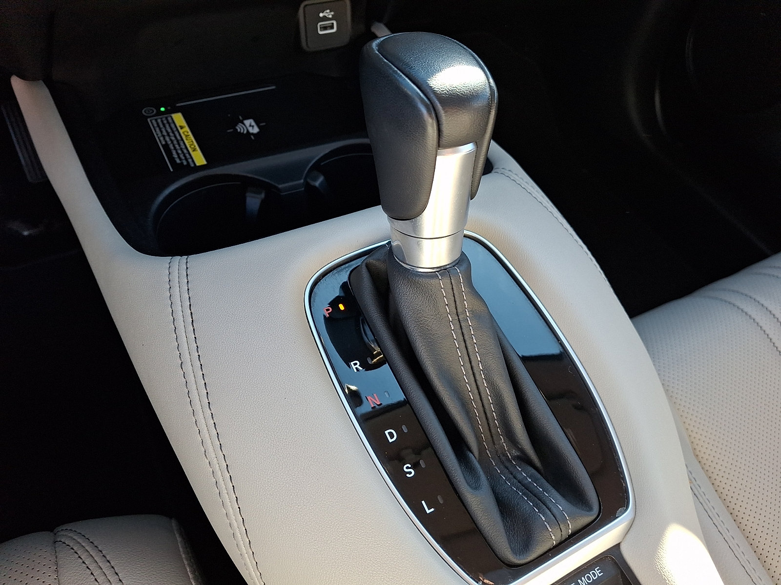 Certified 2024 Honda HR-V EX-L image 22