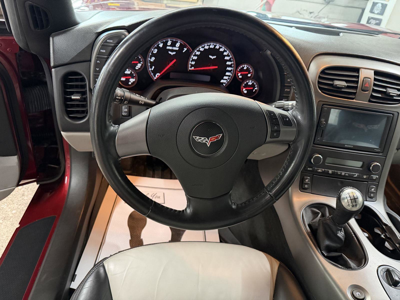 Used 2007 Chevrolet Corvette Convertible w/ Preferred Equipment Group image 11