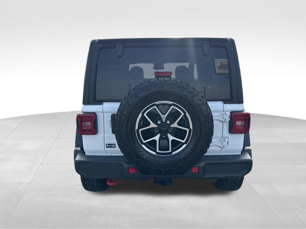 Used 2024 Jeep Wrangler Unlimited Rubicon image 4