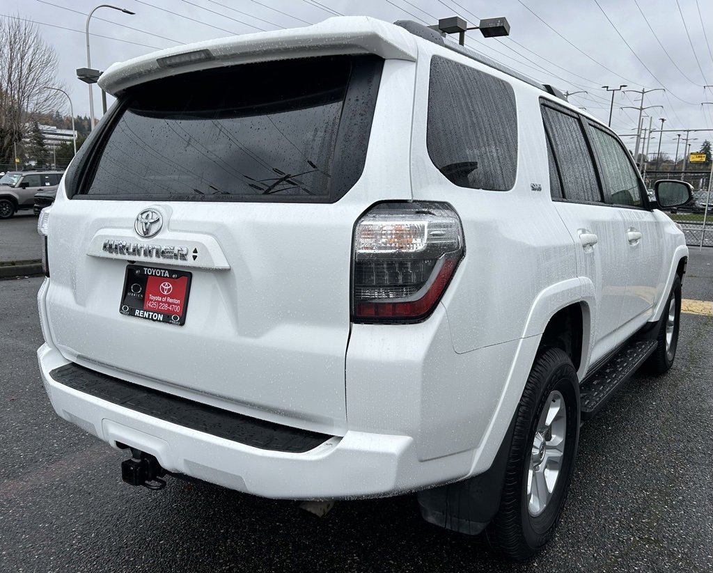 Certified 2024 Toyota 4Runner SR5 Premium image 5