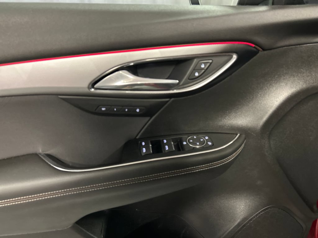 Used 2025 Buick Envision Sport Touring AWD/4WD image 14