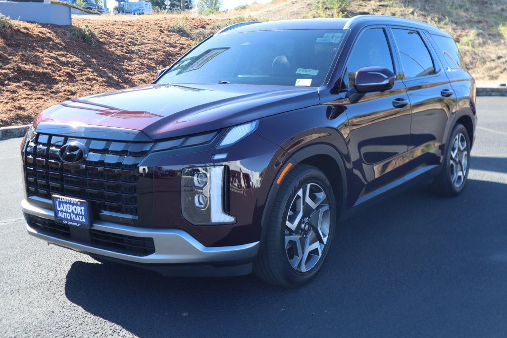 Used 2023 Hyundai Palisade Limited w/ Cargo Package FWD image 1