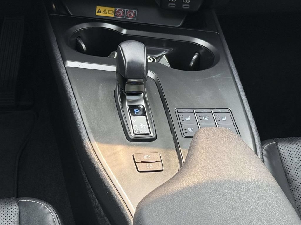 Used 2025 Lexus UX 300h AWD w/ Cold Area Package image 19