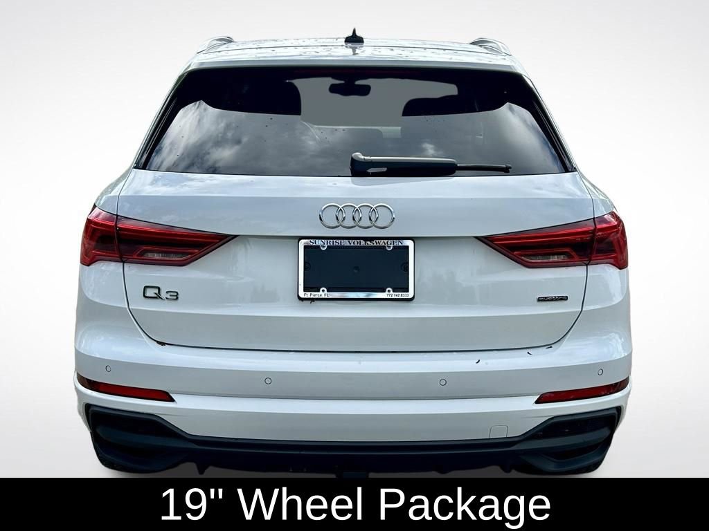 Used 2024 Audi Q3 2.0T Premium Plus w/ Premium Plus Package AWD/4WD image 6