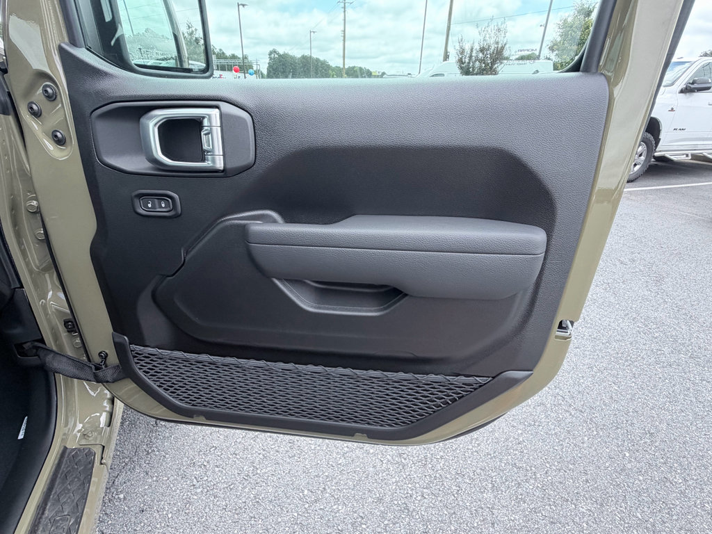 New 2026 Jeep Gladiator Sport AWD/4WD image 27