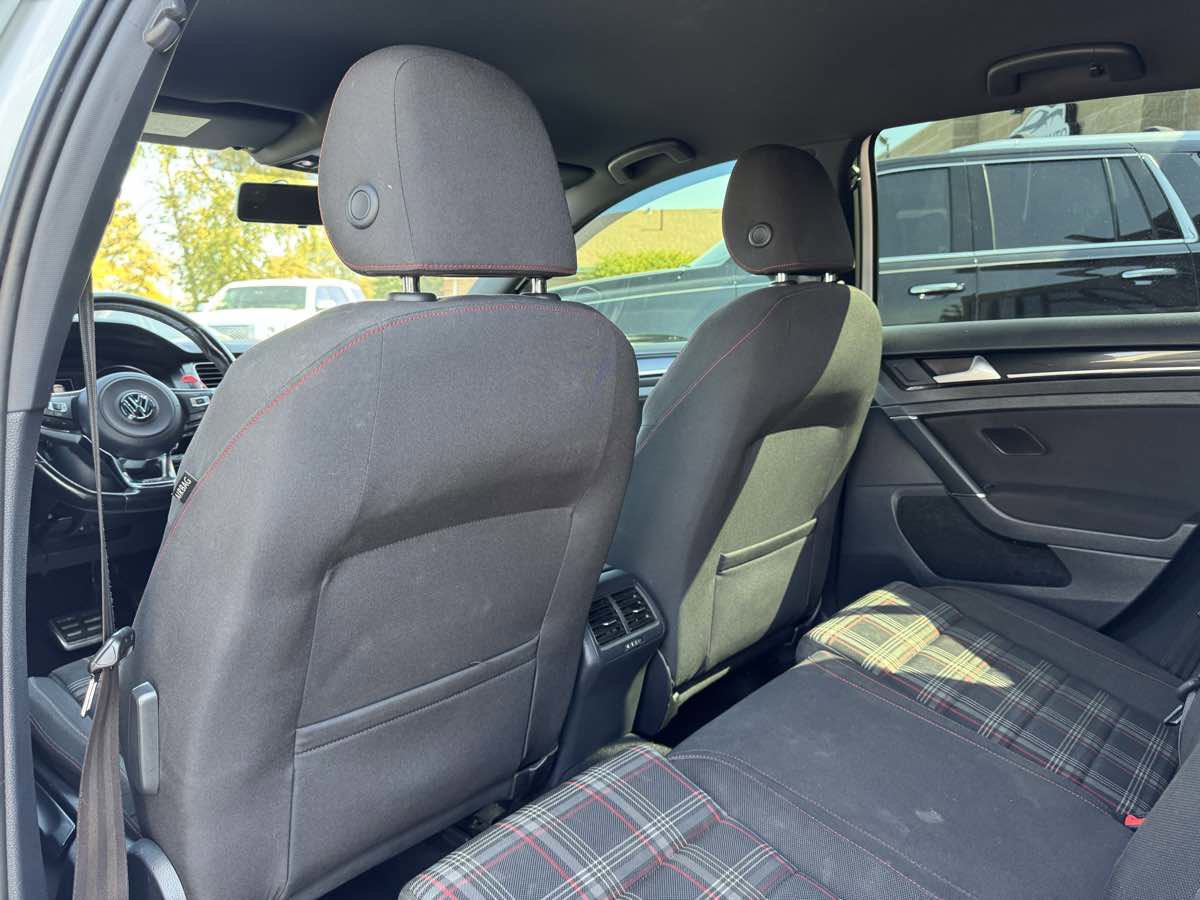 Used 2016 Volkswagen GTI S image 37