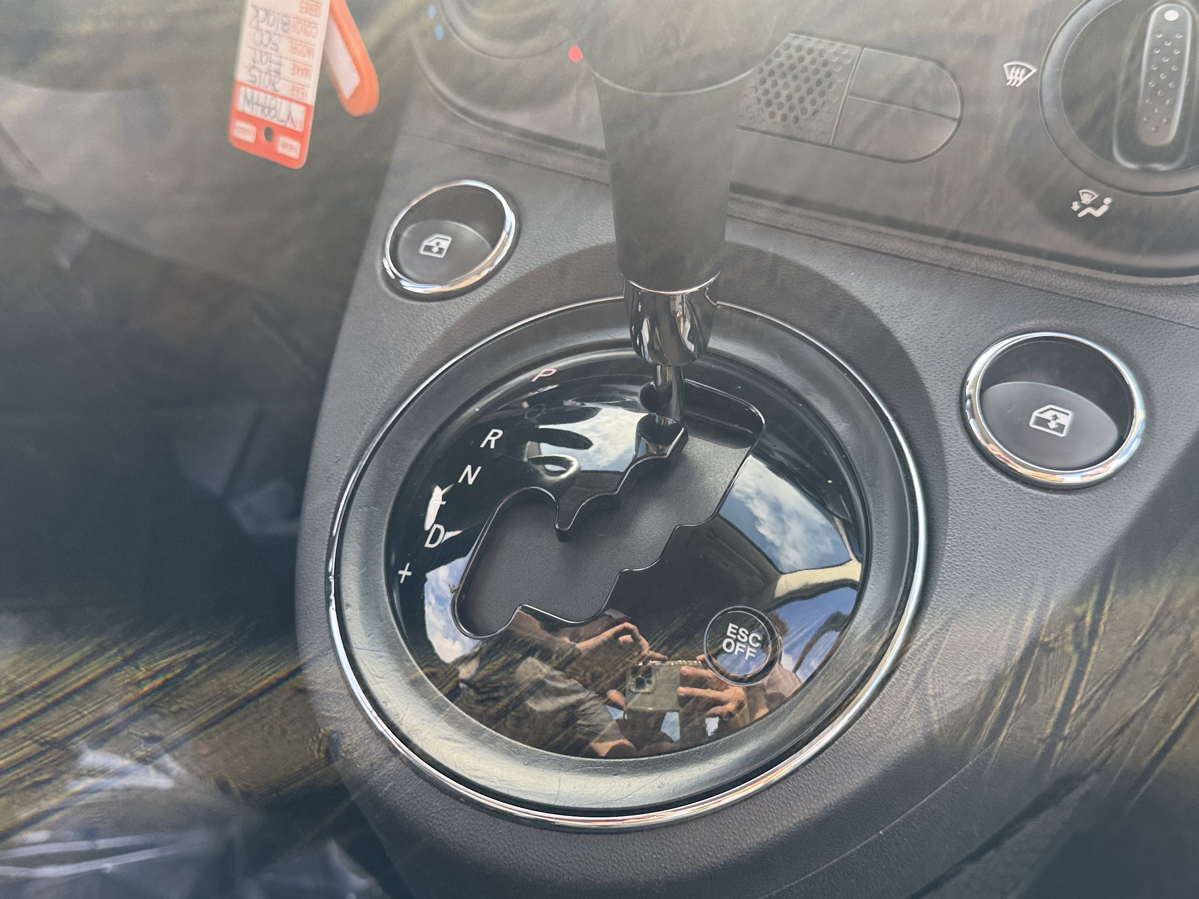 Used 2015 FIAT 500 Pop FWD image 22