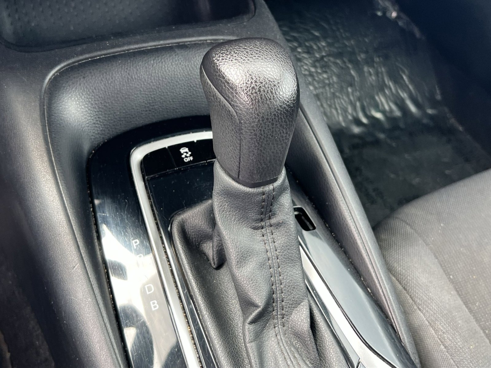Used 2021 Toyota Corolla LE FWD image 20