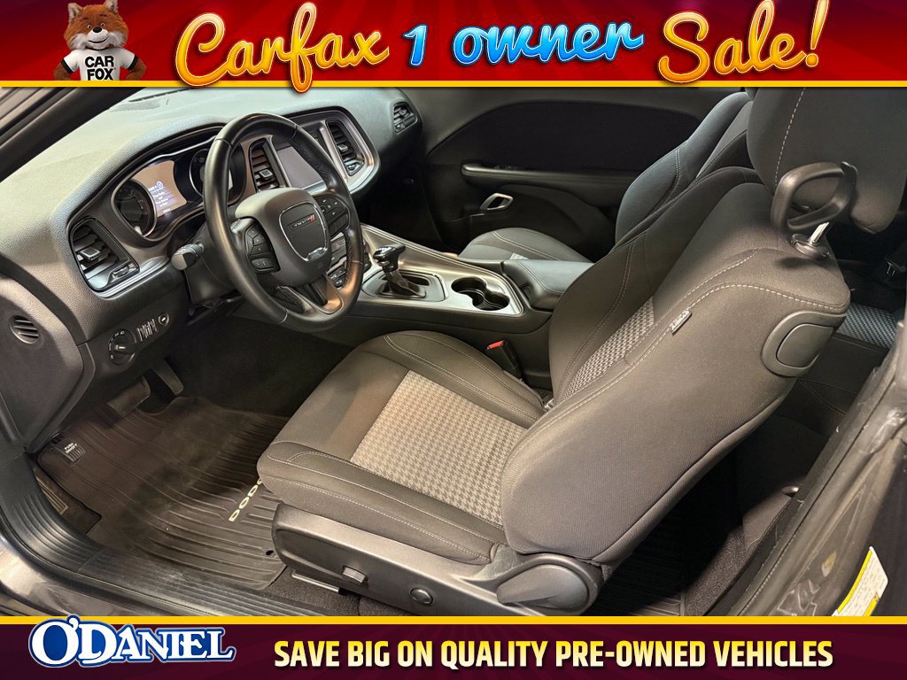 Used 2023 Dodge Challenger SXT RWD image 3