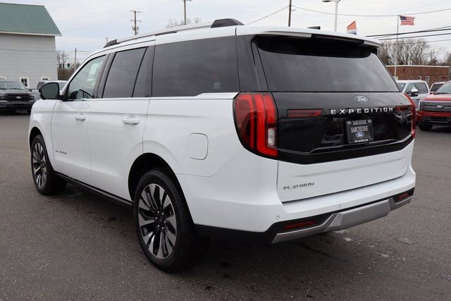 New 2026 Ford Expedition Platinum w/ Driver's Package image 17