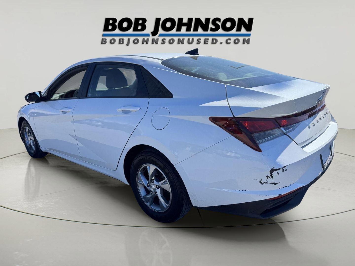 Used 2022 Hyundai Elantra SE FWD image 5
