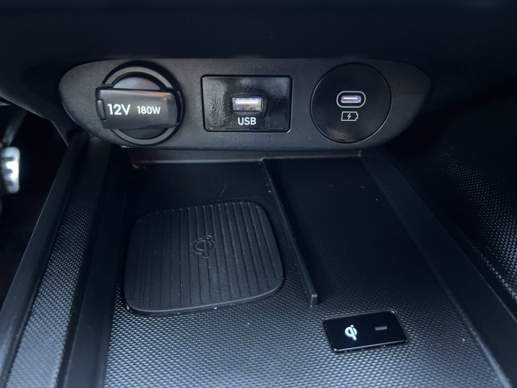 Used 2025 Hyundai Elantra Sport w/ Cargo Package FWD image 54