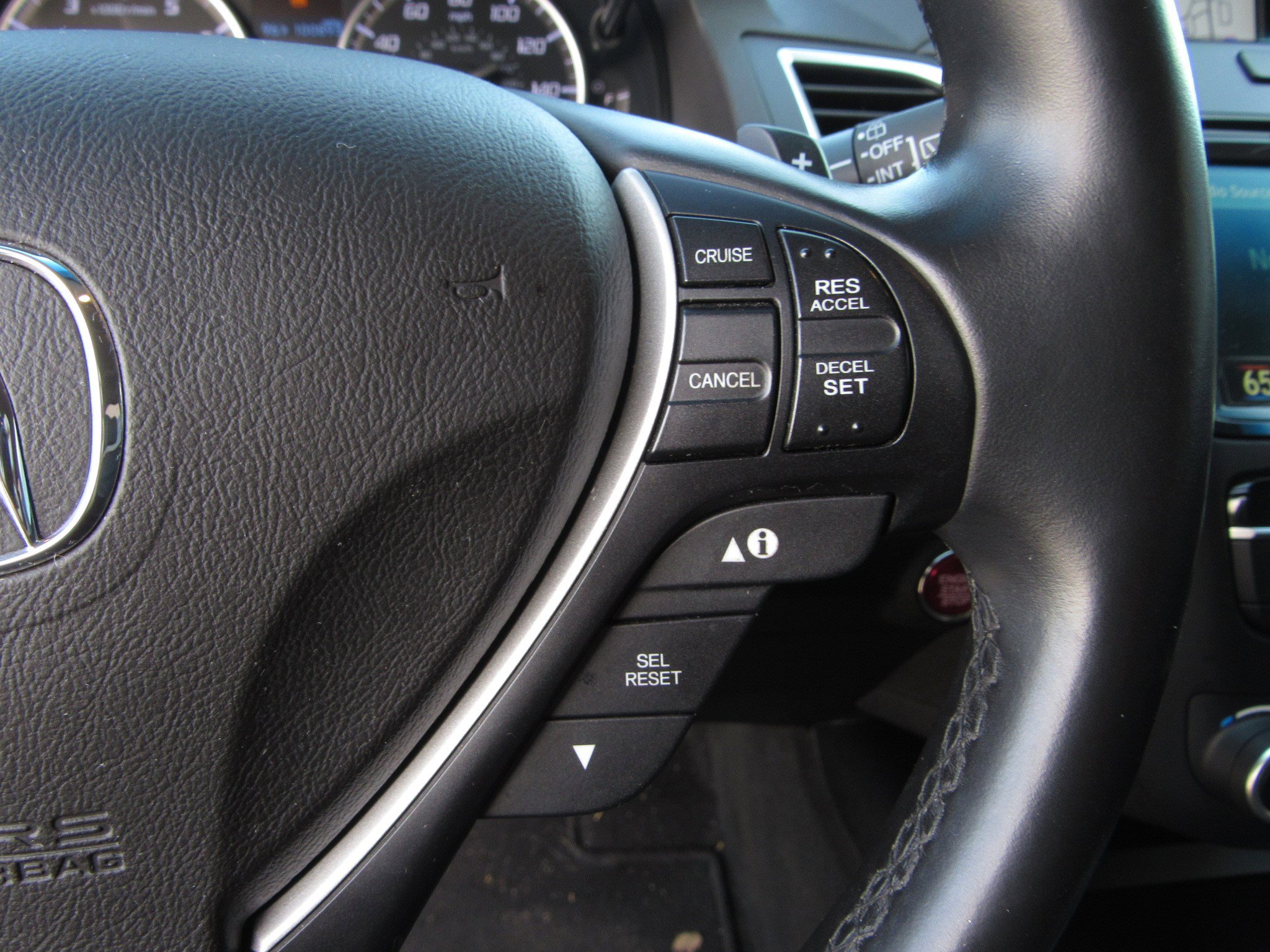 Used 2018 Acura RDX FWD w/ Technology Package image 28