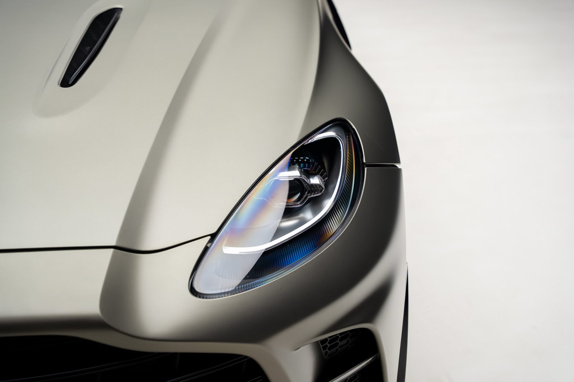 Used 2023 Aston Martin DBX 707 AWD/4WD image 11