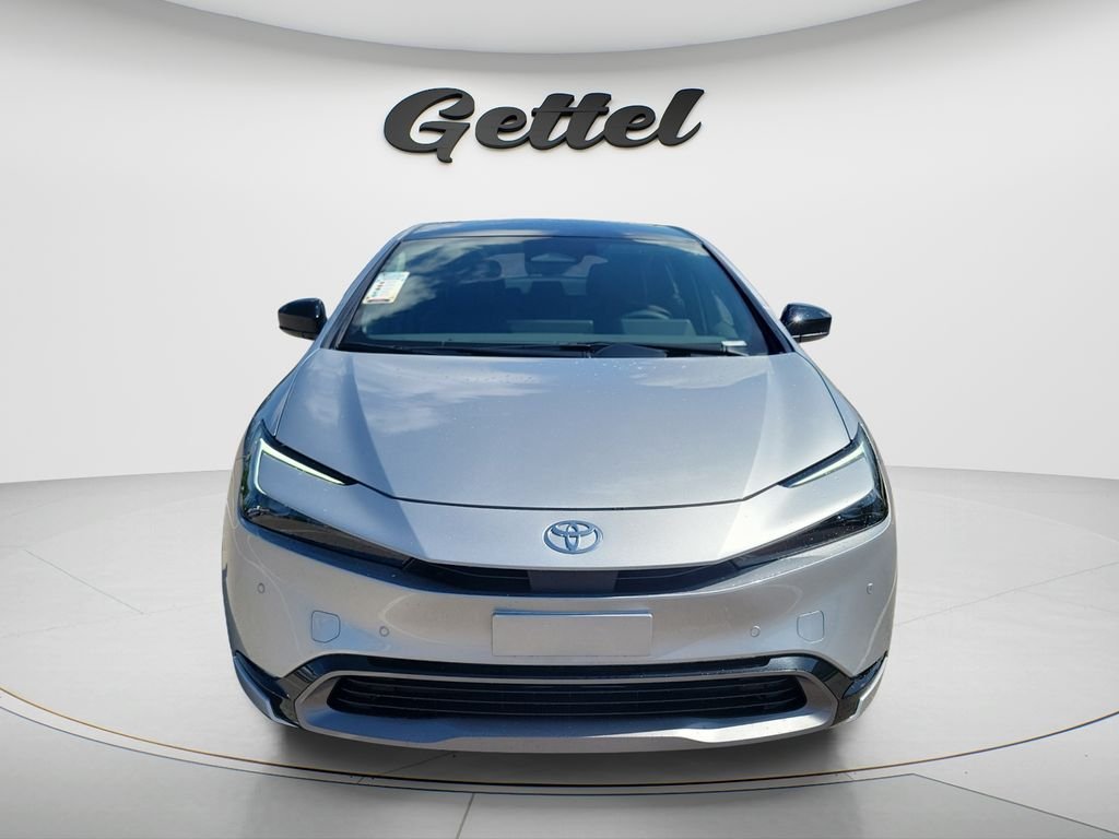 New 2026 Toyota Prius Limited FWD image 2