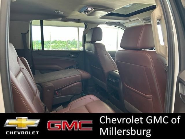 Used 2017 Chevrolet Suburban Premier AWD/4WD image 26