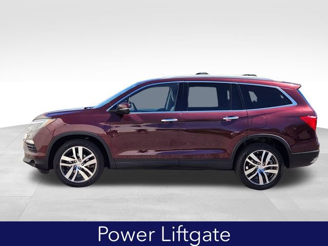 Used 2017 Honda Pilot Touring image 6
