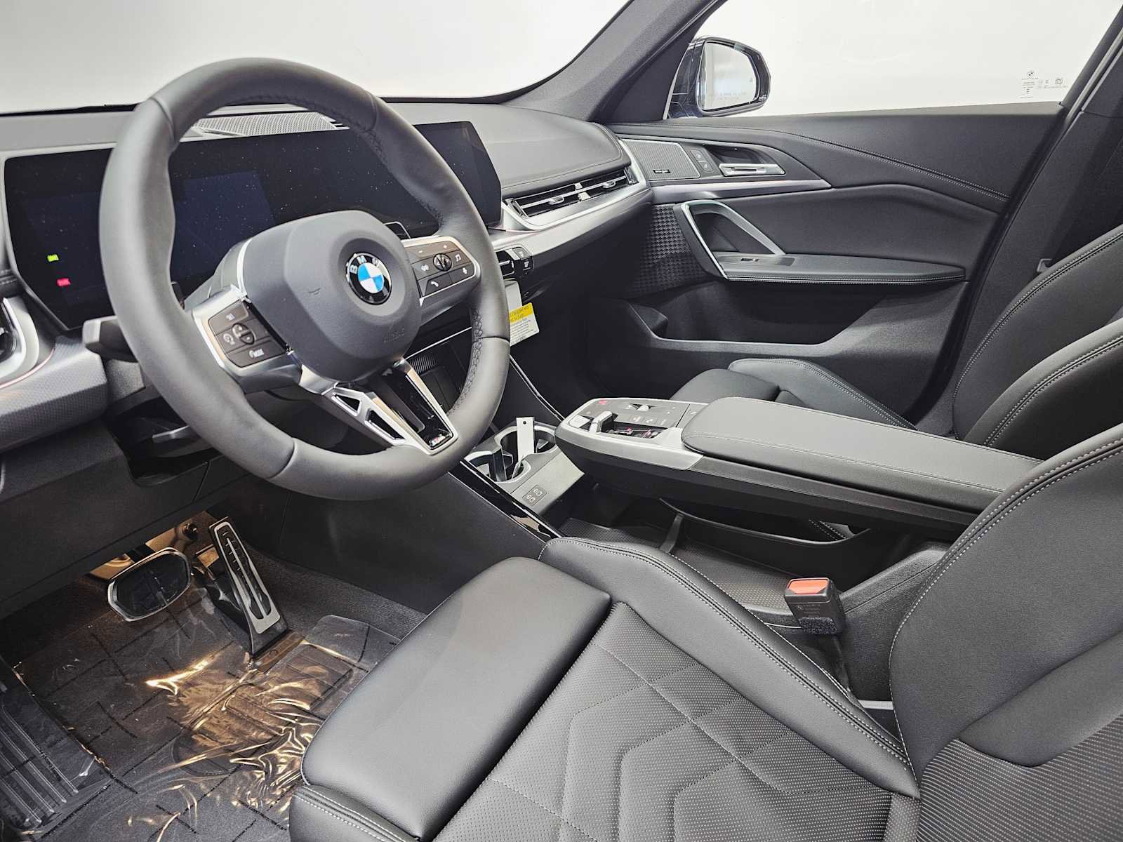 New 2026 BMW X1 xDrive28i AWD/4WD image 2