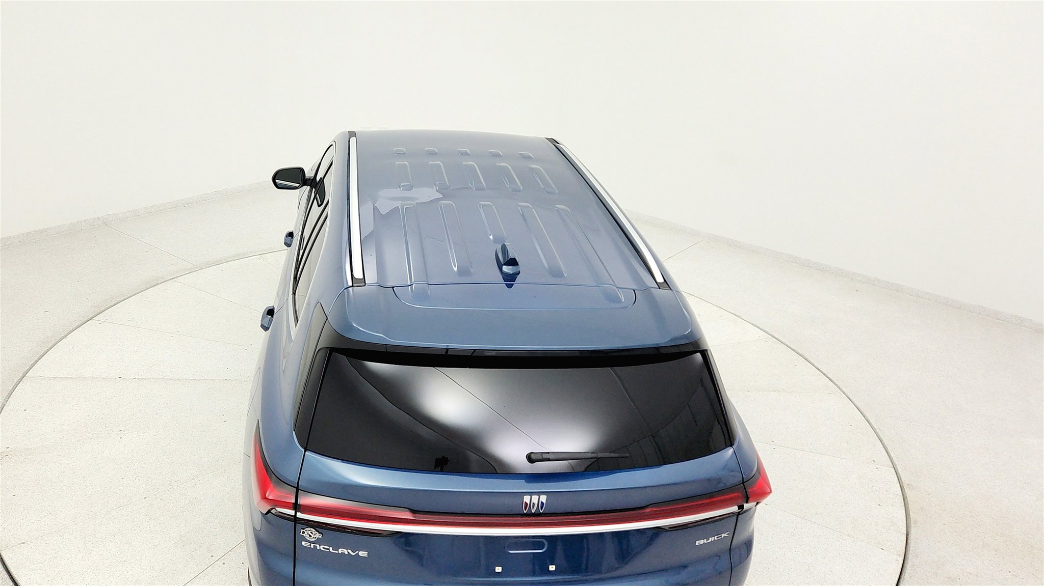 Used 2025 Buick Enclave Preferred image 38