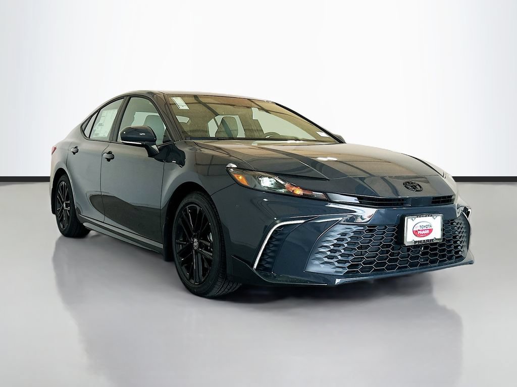 New 2026 Toyota Camry SE FWD image 3