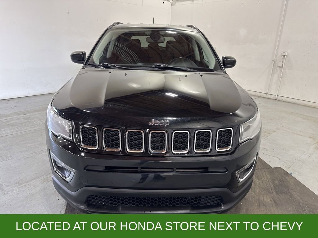 Used 2020 Jeep Compass Latitude image 2