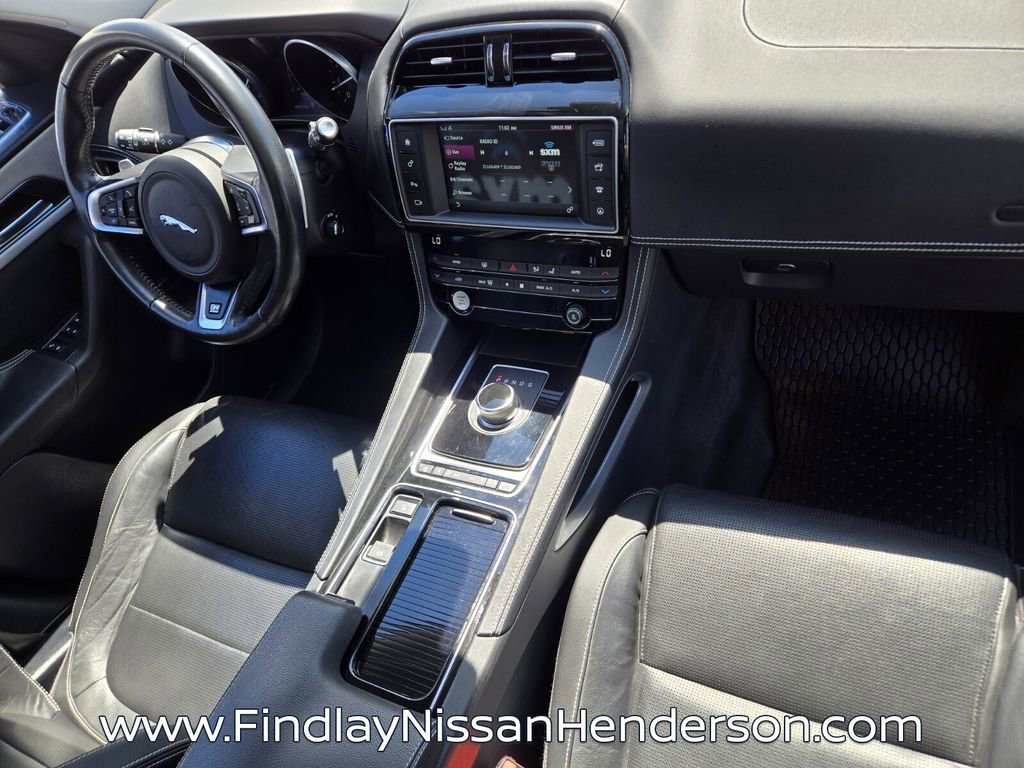 Used 2018 Jaguar F-PACE R-Sport AWD/4WD image 18