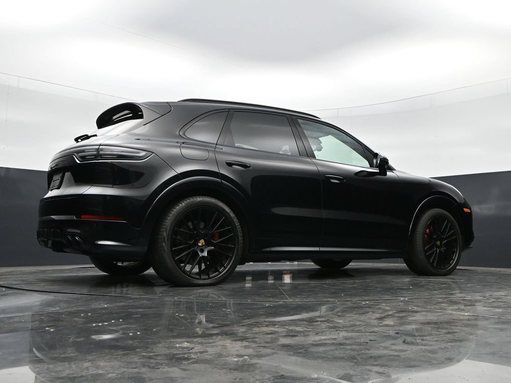Used 2023 Porsche Cayenne GTS AWD/4WD image 48